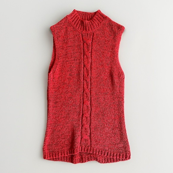 Liz Claiborne Sweaters - Liz Claiborne Women's Large Red Sleeveless Sweater Great Condition